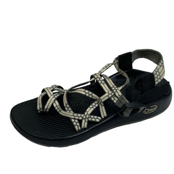 Chaco Gray & Black Sandals Adjustable Strap Toe Sling Size 8 Excellent Condition - Picture 3 of 16